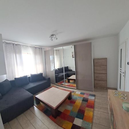 Happy Station Apartment Тимишоара Екстериор снимка