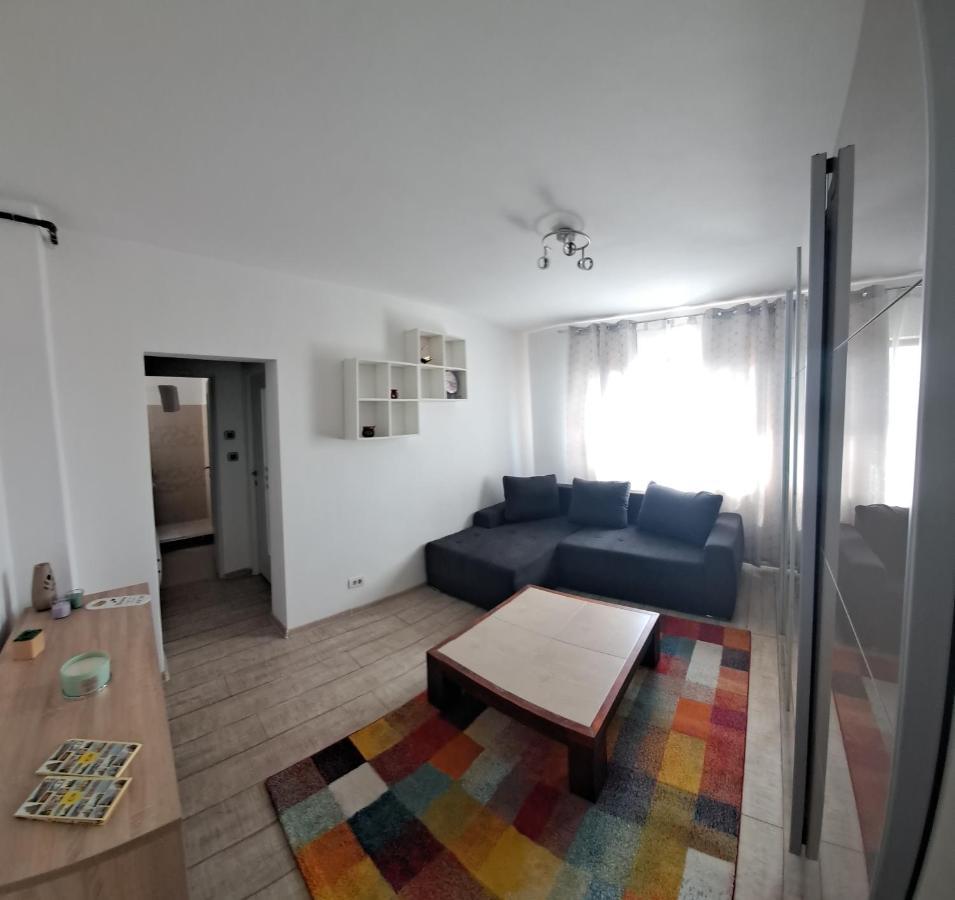 Happy Station Apartment Тимишоара Екстериор снимка