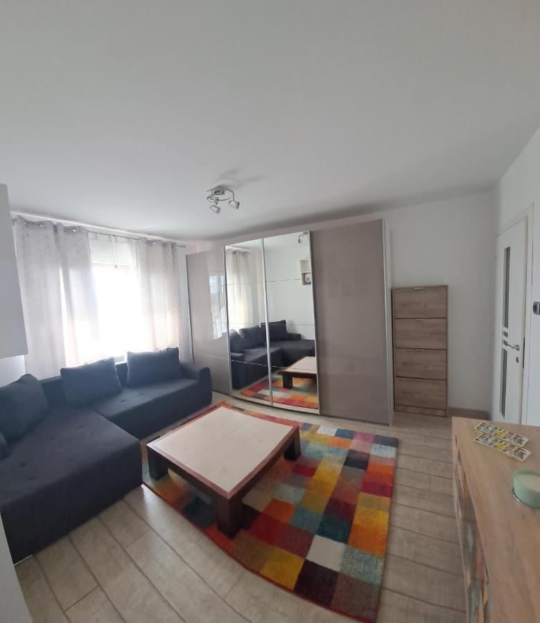 Happy Station Apartment Тимишоара Екстериор снимка